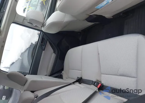 2016 Subaru Forester 2.5I Premium z USA, uszkodzony, nr VIN JF2SJADC1GG515379